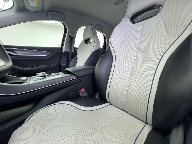 BYD King GS 1.5 16V Aut. (Hibrido)