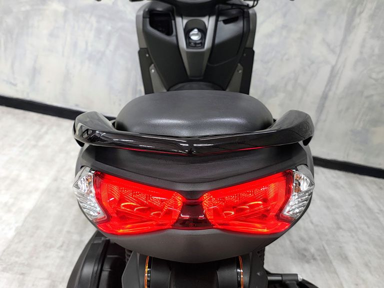 YAMAHA NMAX Connected SE 160 ABS