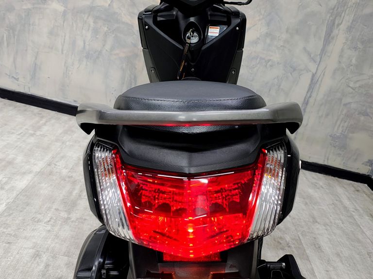 YAMAHA NMAX 160