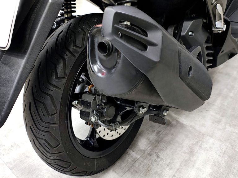 YAMAHA NMAX 160