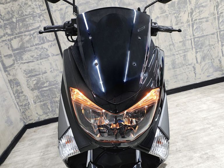 YAMAHA NMAX 160
