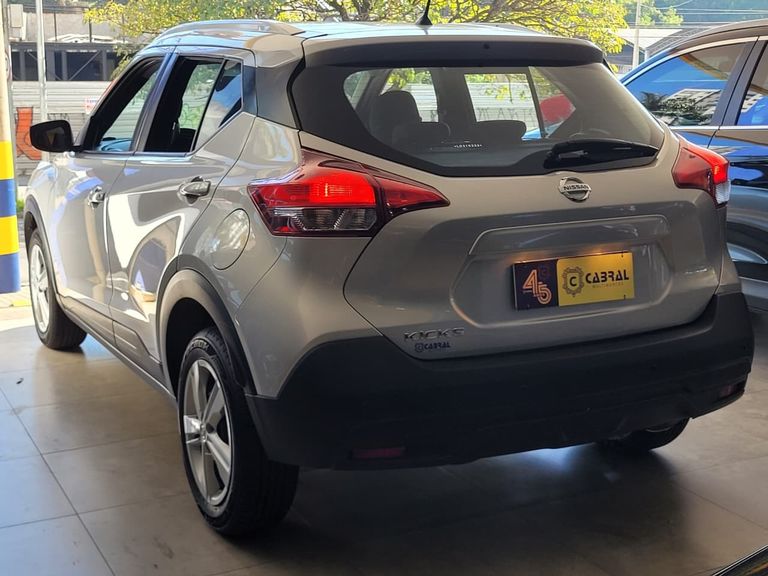 Nissan KICKS S Direct 1.6 16V Flex 5p Aut.