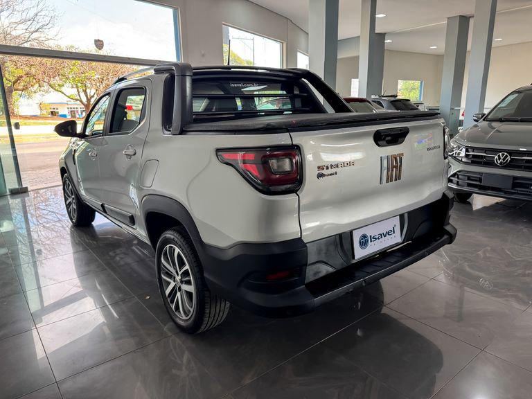 Fiat Strada Volcano 1.3 Flex 8V CD