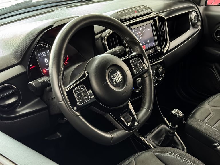 Fiat Strada Volcano 1.3 Flex 8V CD