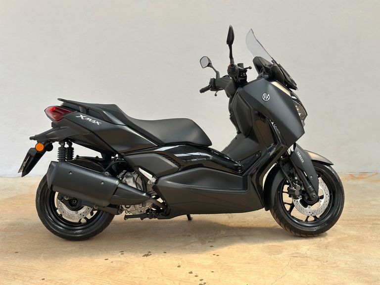 YAMAHA XMAX 250 CONNECTED 