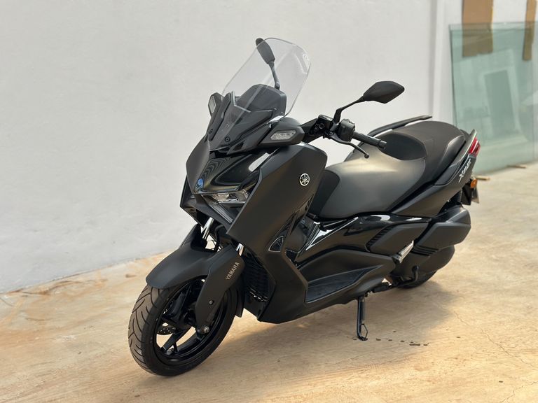 YAMAHA XMAX 250 CONNECTED 