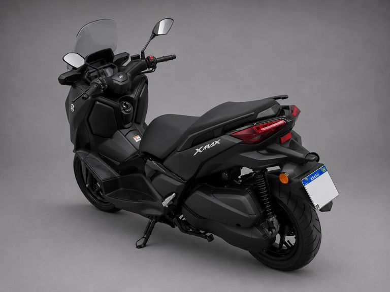 YAMAHA XMAX 250 CONNECTED 