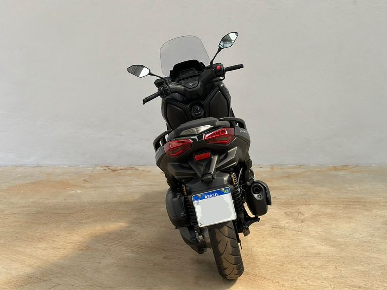 YAMAHA XMAX 250 CONNECTED 