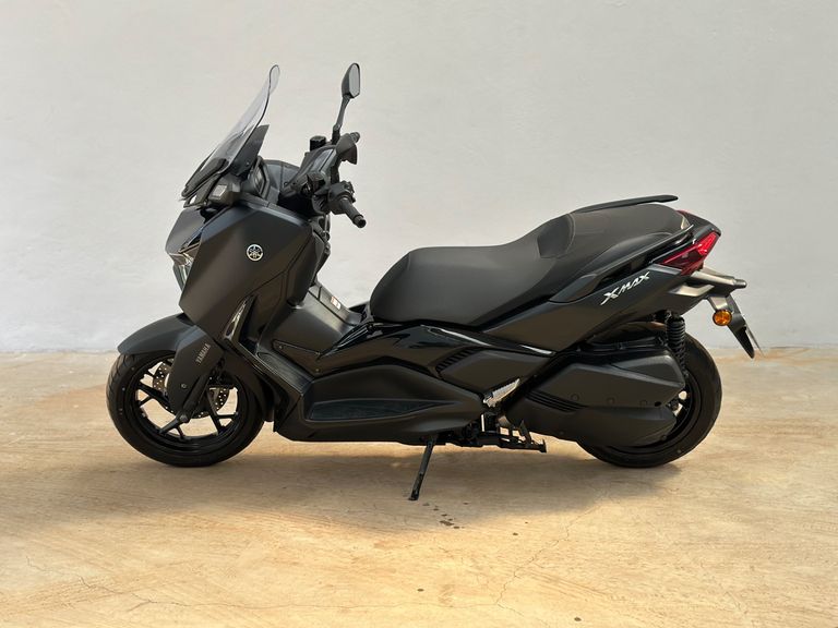 YAMAHA XMAX 250 CONNECTED 