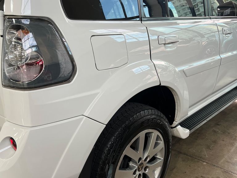 Mitsubishi Pajero TR4 2.0/ 2.0 Flex 16V 4x4 Aut.