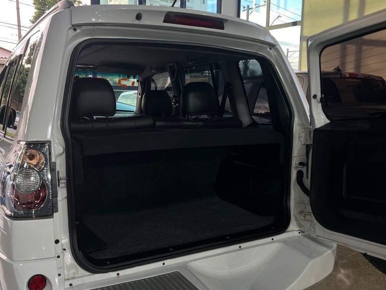 Mitsubishi Pajero TR4 2.0/ 2.0 Flex 16V 4x4 Aut.