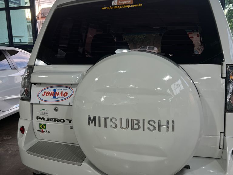 Mitsubishi Pajero TR4 2.0/ 2.0 Flex 16V 4x4 Aut.