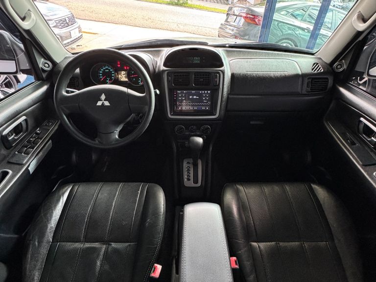 Mitsubishi Pajero TR4 2.0/ 2.0 Flex 16V 4x4 Aut.