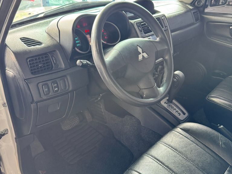 Mitsubishi Pajero TR4 2.0/ 2.0 Flex 16V 4x4 Aut.