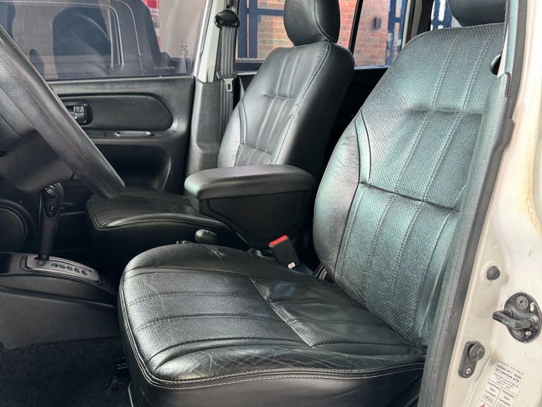 Mitsubishi Pajero TR4 2.0/ 2.0 Flex 16V 4x4 Aut.