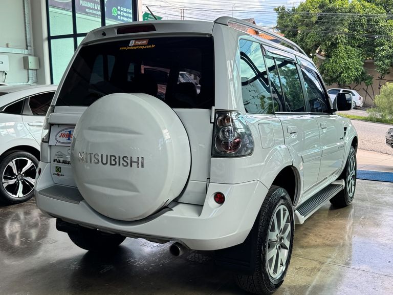 Mitsubishi Pajero TR4 2.0/ 2.0 Flex 16V 4x4 Aut.