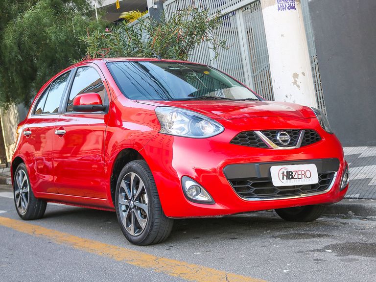 Nissan MARCH SL 1.6 16V Flex Fuel 5p