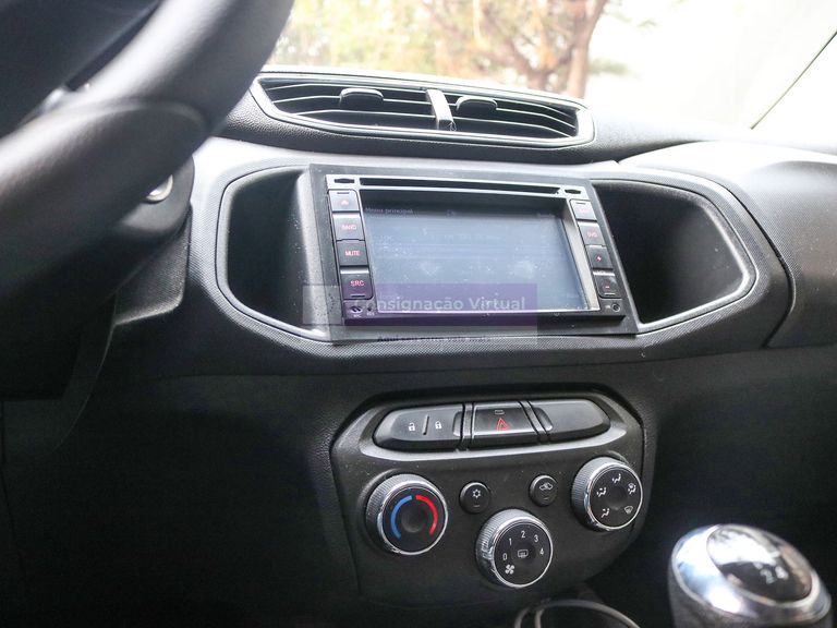 Chevrolet ONIX HATCH LT 1.0 8V FlexPower 5p Mec.