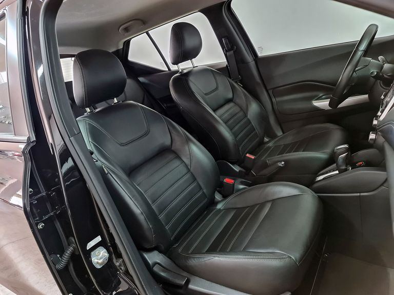 Nissan KICKS SL 1.6 16V FlexStar 5p Aut.