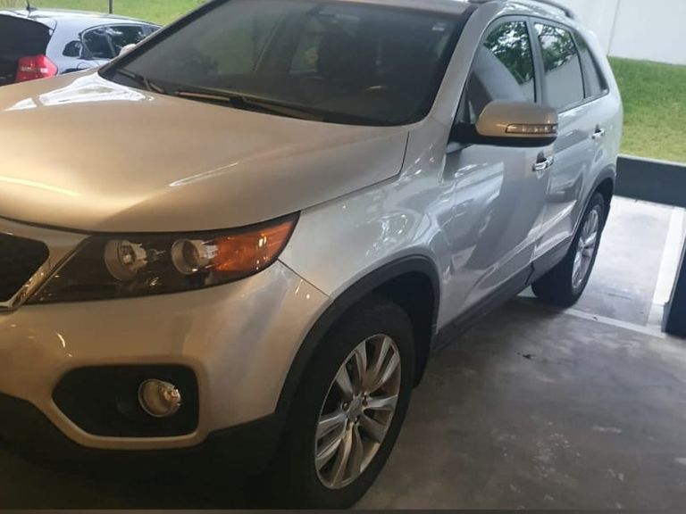 Kia Motors Sorento 2.4 16V 4x2 Aut.