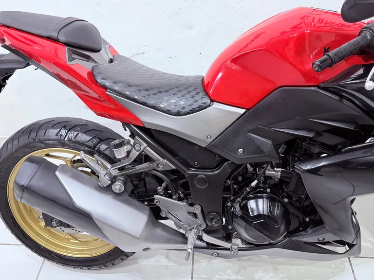 KAWASAKI Z 300 Gasolina portas, câmbio Manual em São Paulo
