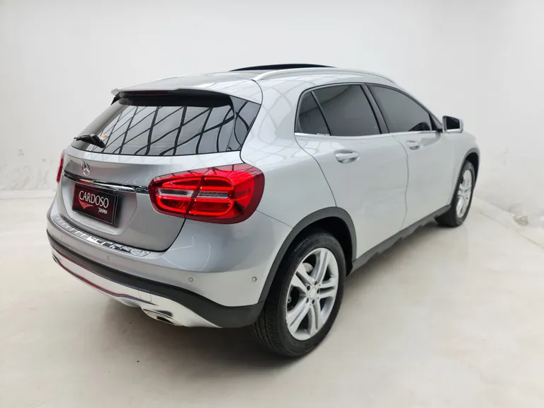 GLA 200 Enduro 1.6 TB 16V Flex Aut.