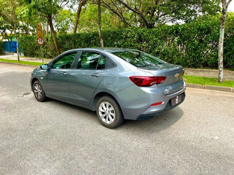 Chevrolet ONIX SEDAN Plus LT 1.0 12V TB Flex Aut. Flex 4 portas, câmbio  Automático em São Paulo - Vimara Automóveis