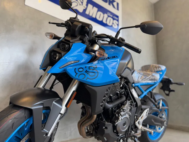 SUZUKI Motos 8S Gasolina 0 portas, câmbio Manual em Barueri - Edu