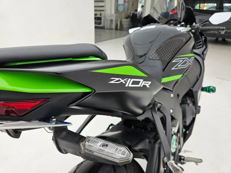 KAWASAKI NINJA ZX-10/ ZX-10R 1000cc/30TH Aniv. Gasolina portas