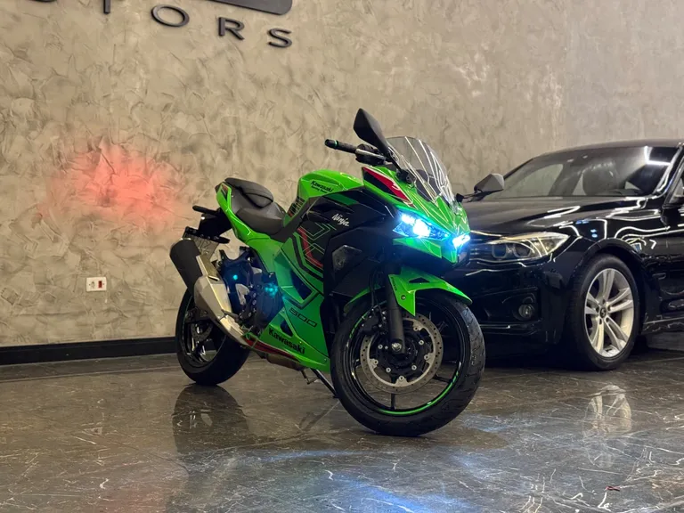 KAWASAKI NINJA 500 SE Gasolina portas, câmbio Manual em São Paulo