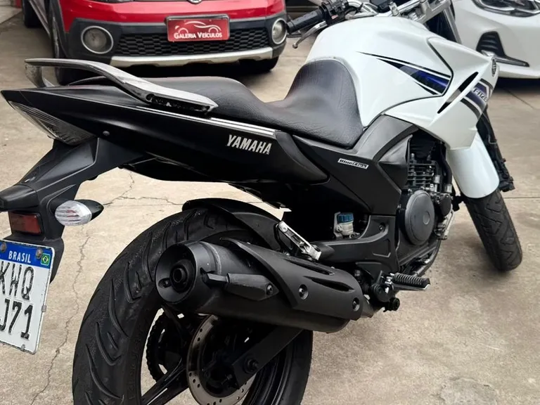 YAMAHA YS 250 FAZER/ FAZER L. EDITION /BLUEFLEX Flex portas