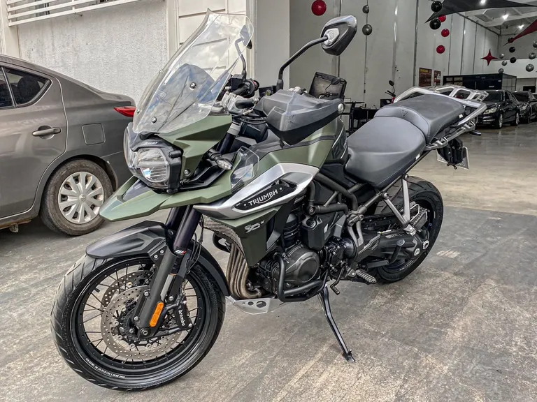 TRIUMPH TIGER 1200 XCX Gasolina portas, câmbio Manual em Goiânia