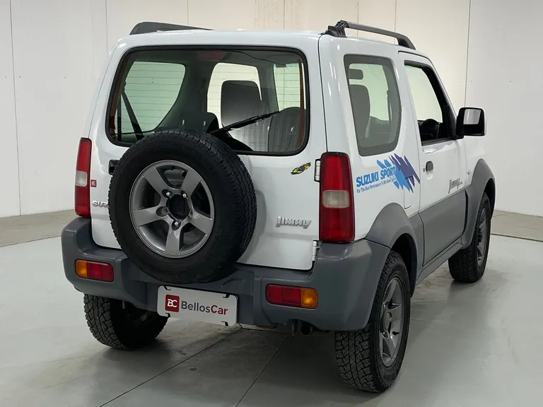 Suzuki Jimny Wide/ Jimny/4ALL 1.3 16V Gasolina 2 portas, câmbio