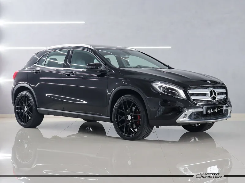 Mercedes GLA 250 Enduro 2.0 TB 16V 211cv Aut.