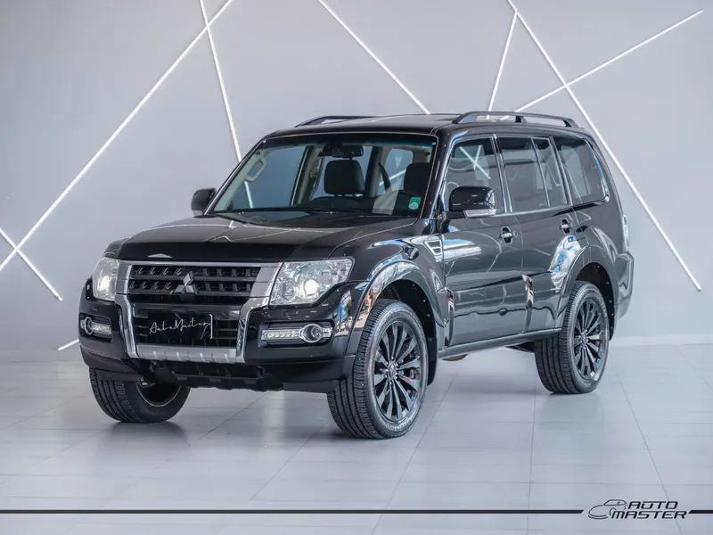 Mitsubishi Pajero HPE Full 3.2 4x4 T.I.Dies. 5p Aut