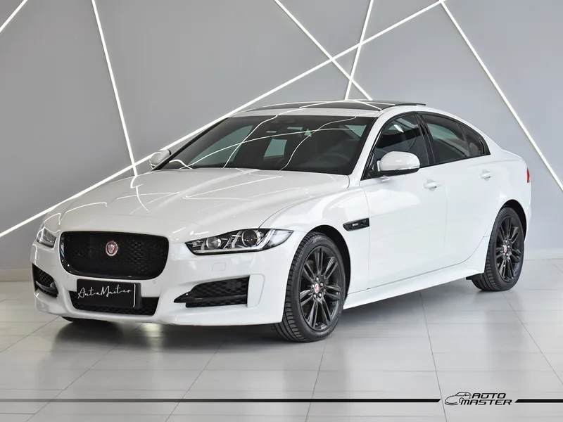 Jaguar XE 2.0 Turbocharged R-Sport Aut.
