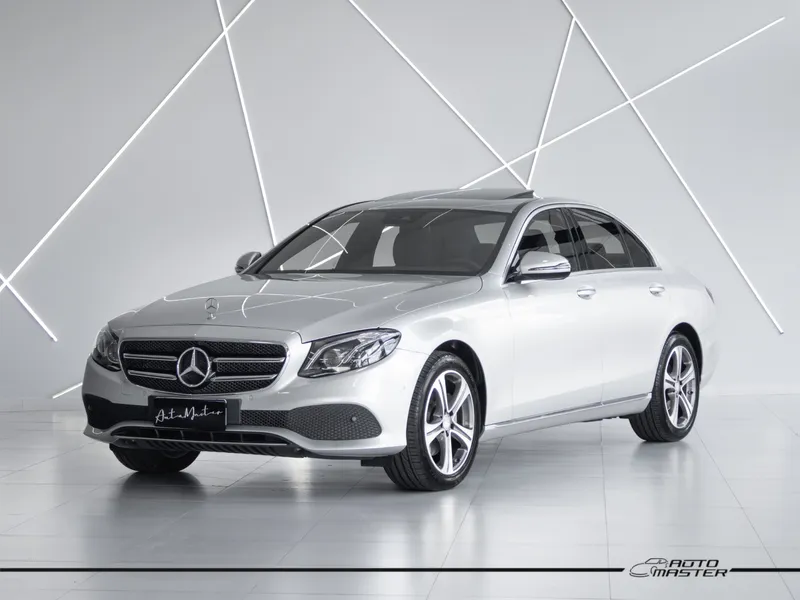 Mercedes E-250 CGI Avantgarde 2.0 TB 211cv Aut.