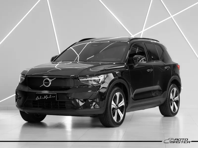 Volvo XC 40 Recharge Plus (Elétrico)