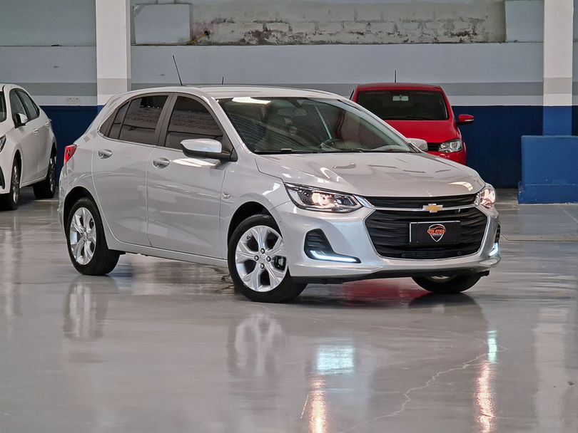 Chevrolet ONIX HATCH PREM. 1.0 12V TB Flex 5p Aut.
