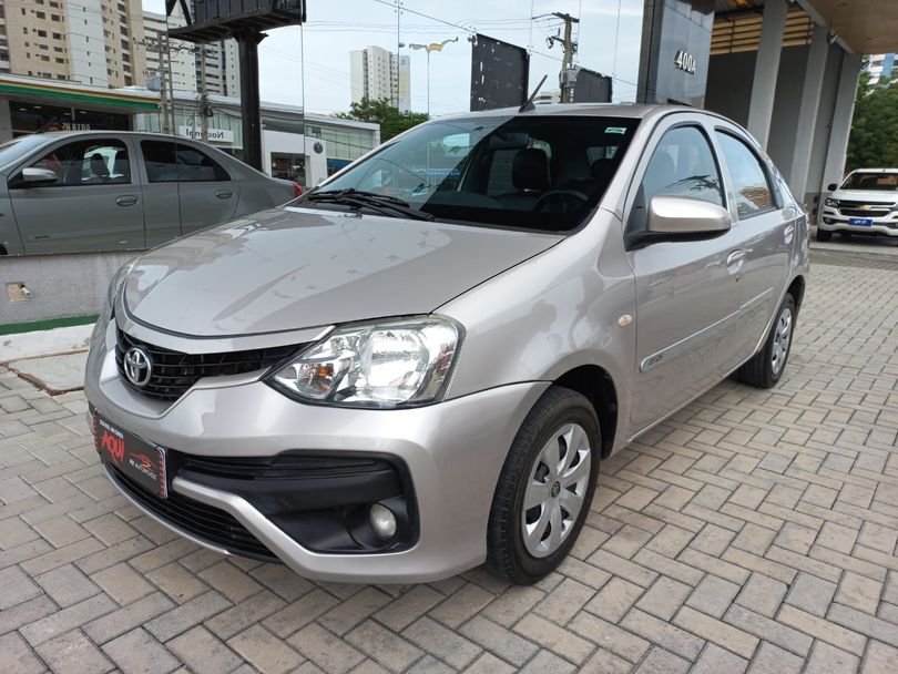 Toyota ETIOS X Sedan 1.5 Flex 16V 4p Aut.