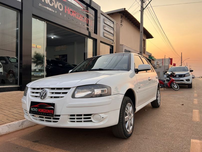 VolksWagen Gol (novo) 1.0 Mi Total Flex 8V 4p