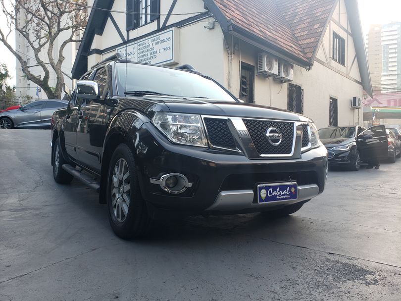 Nissan Frontier SL CD 4x4 2.5TB Diesel Aut