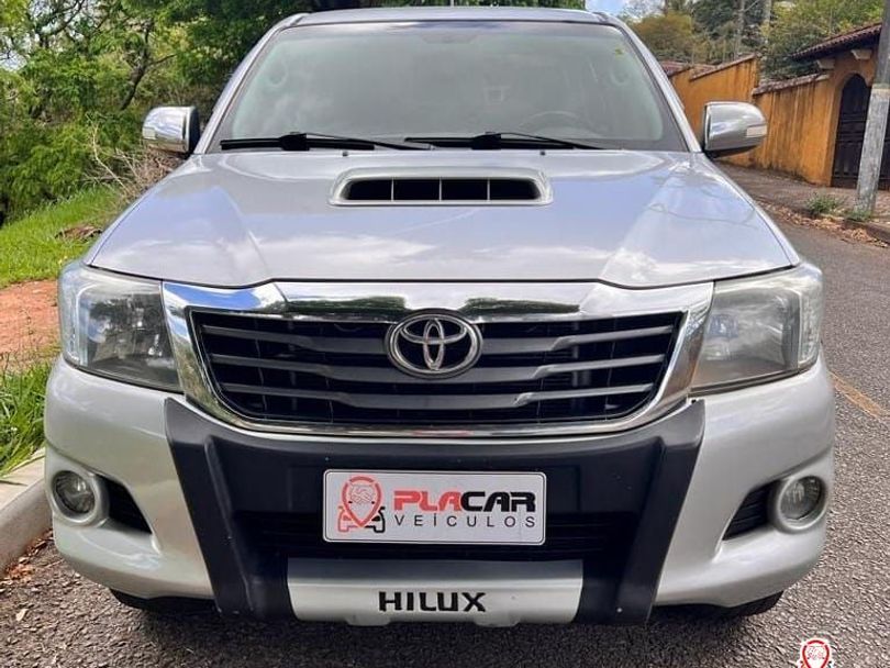 Toyota Hilux CD SRV D4-D 4x4 3.0 TDI Diesel Aut