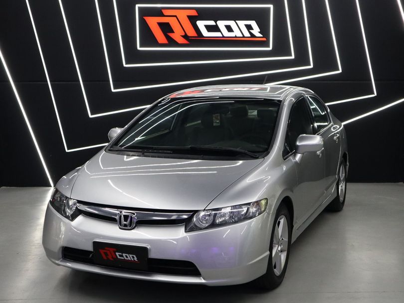 Honda Civic Sedan LXS 1.8/1.8 Flex 16V Aut. 4p