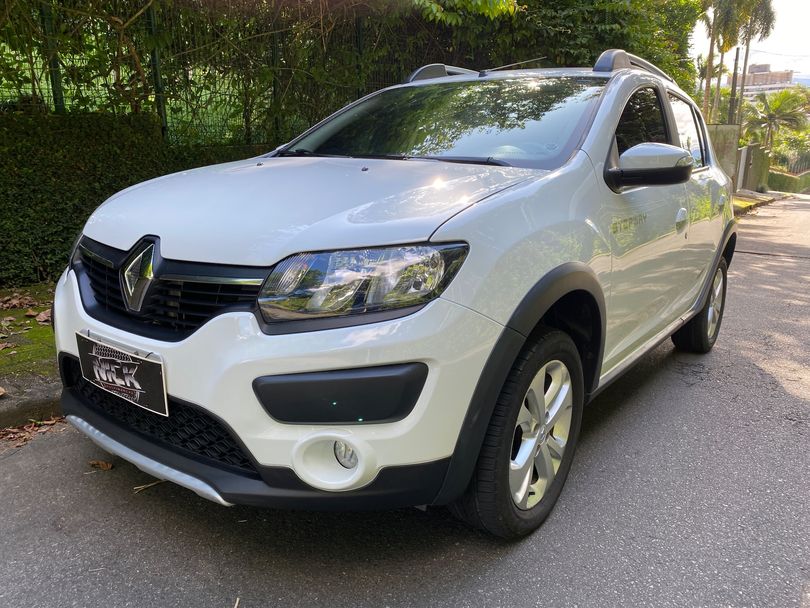 Renault SANDERO STEPWAY Dynamiq. Flex 1.6 16V 5p