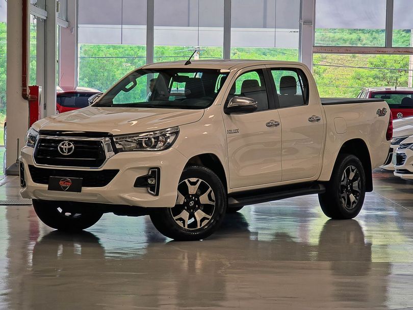 Toyota Hilux CD SRX 4x4 2.8 TDI 16V Diesel Aut.