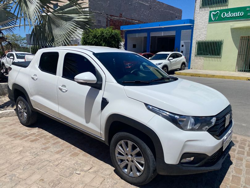 Fiat Strada Freedom 1.3 Flex 8V CD
