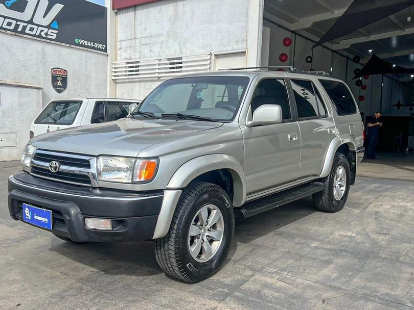 Toyota Hilux SW4 4x4 3.0 8V TB Diesel