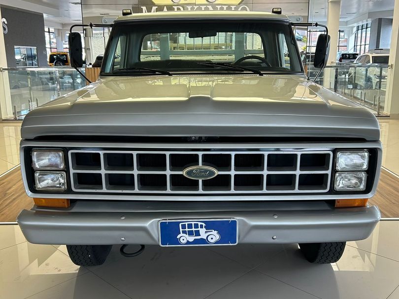FORD F-4000 TURBO MWM 2p (diesel)