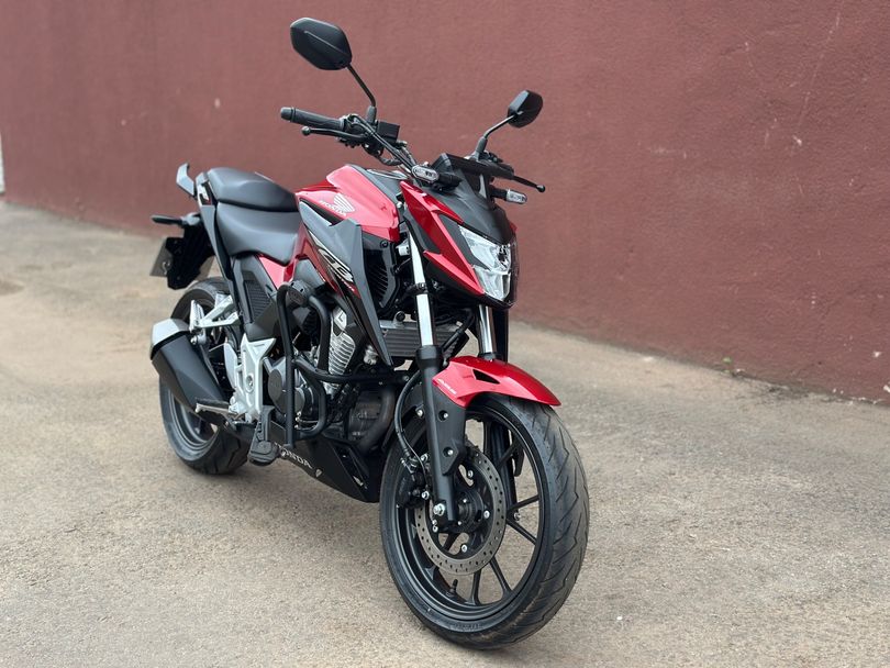 HONDA CB 300F Twister Flex
